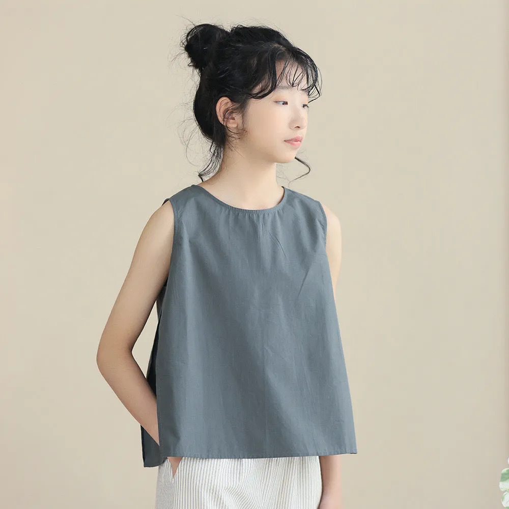 文艺条纹裤/ 无袖宽松上衣 Cropped Stripes Pants/ Sleeveless Relaxed Tops