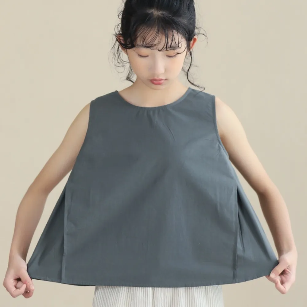 文艺条纹裤/ 无袖宽松上衣 Cropped Stripes Pants/ Sleeveless Relaxed Tops