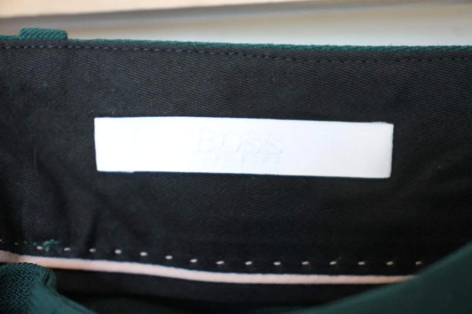 HUGO BOSS Ladies Green Wool Tapered Dress Trousers FR34 UK4