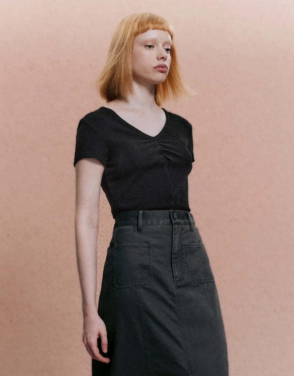 Knitted V-Neck Skinny T-Shirt