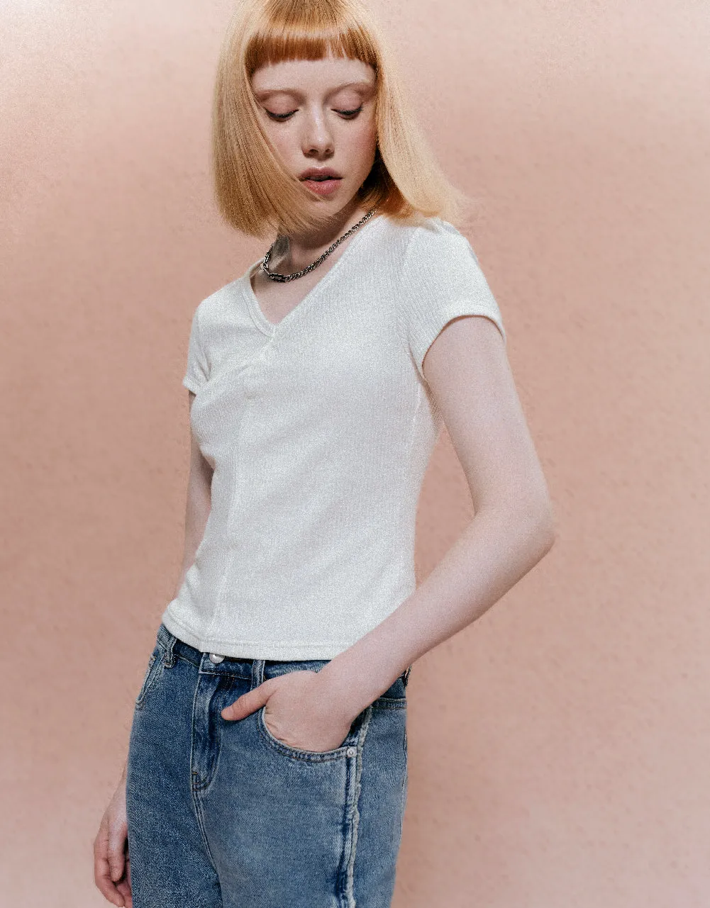 Knitted V-Neck Skinny T-Shirt
