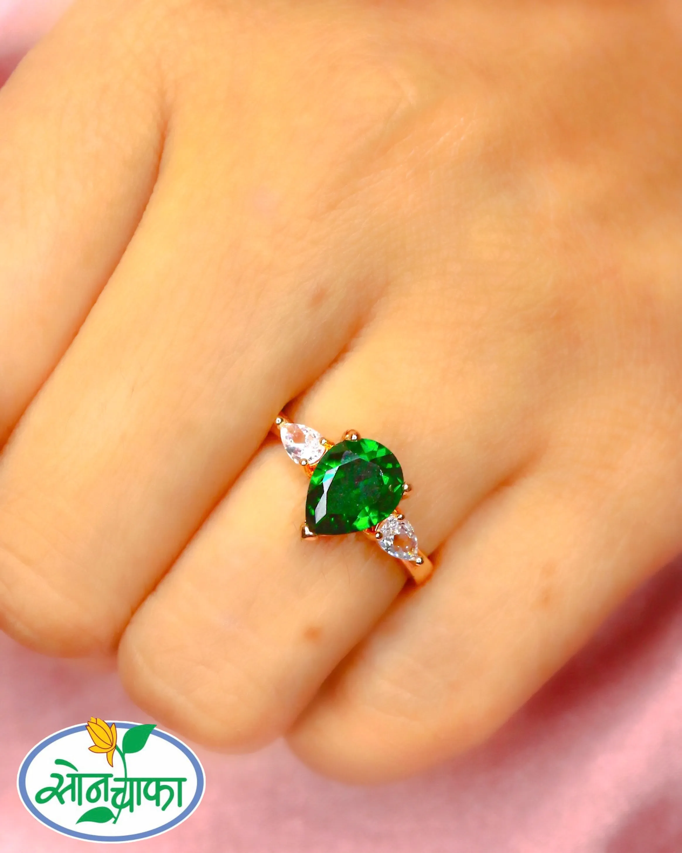 MODISH ELEGANCE DIAMOND RING