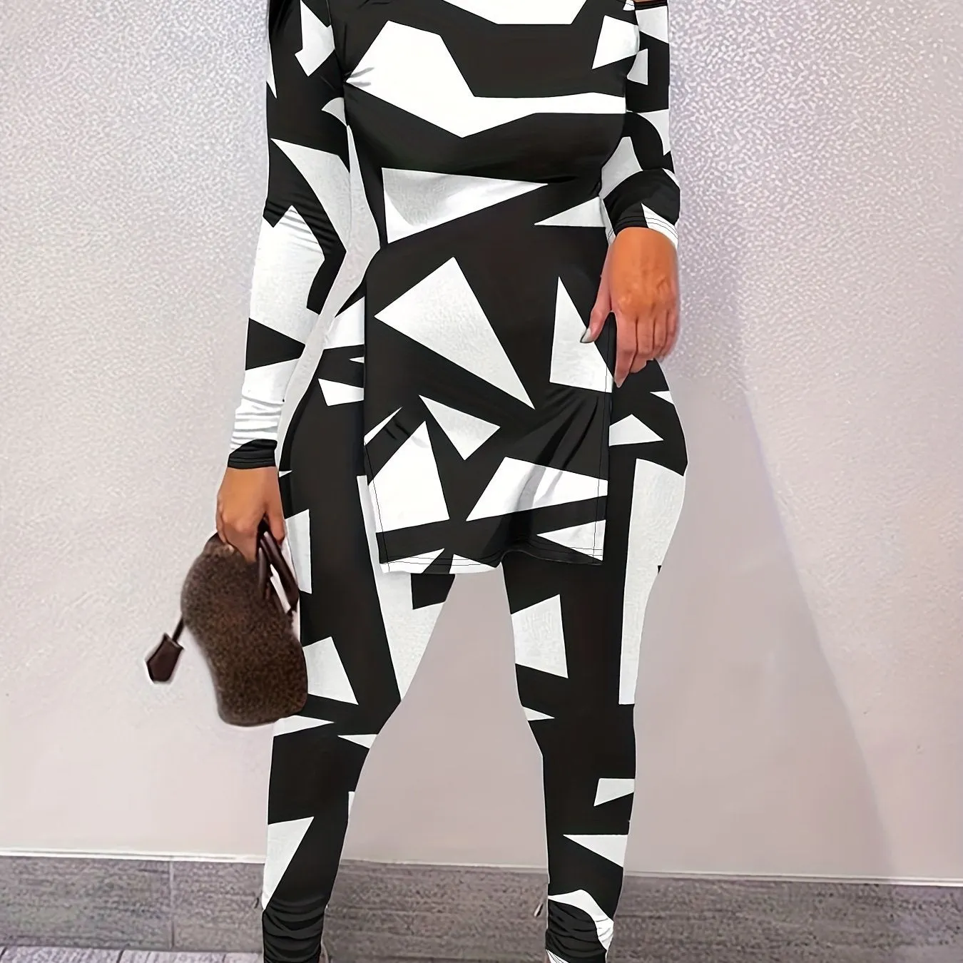 Plus Size Casual Outfits Set, Women's Plus Geo Print Long Sleeve Slash Neck Split Top & Leggings Outfits Two Piece Set