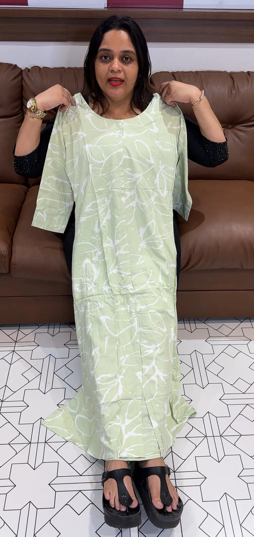 PRINTED RAYON TOPS - IHA 20213