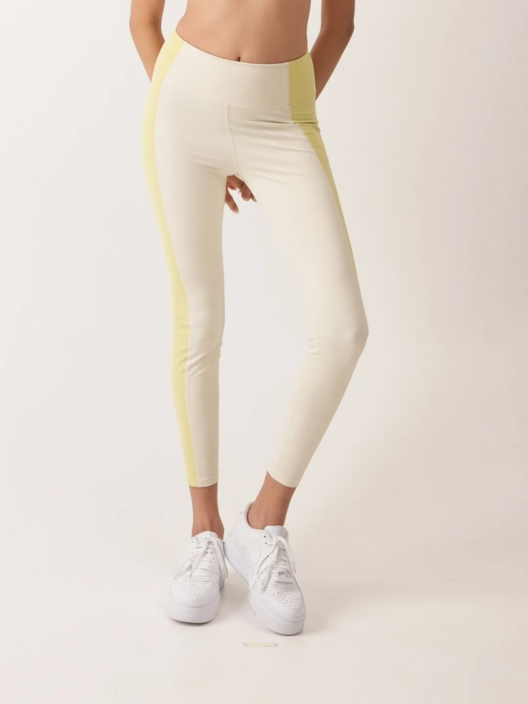 Ray Leggings in Butter Yellow & White