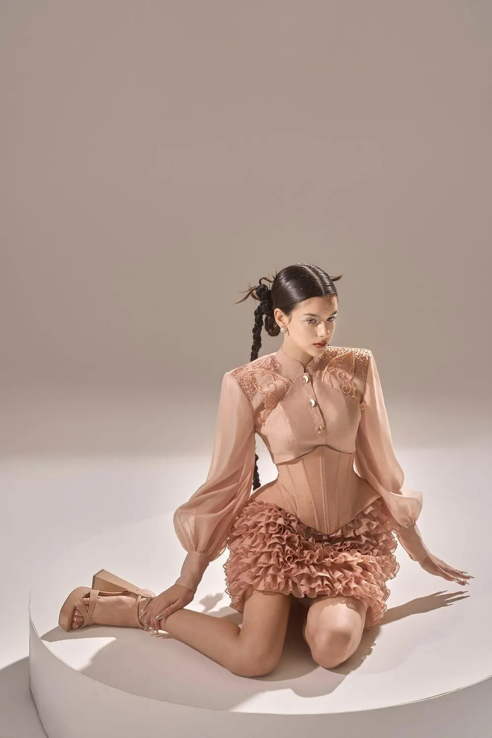 Rose of Venus Straight Mandarin Neck Organza Shirt